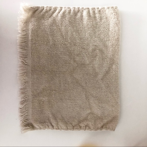 Vintage teddy bear hand towel - Picture 4 of 8